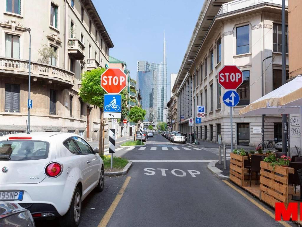Comfort Suites Garibaldi Milano Eksteriør billede